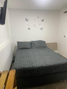 Room cerca al aeropuerto