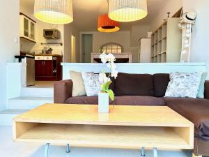 Luxury Duplex - 2 Terraces - Private Beach