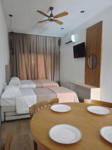 Alojamento Centrico con cochera amplia URQUIZA D1