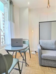 Appartements Studio Parc-Expo Vanves Paris 15ieme : photos des chambres