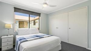 Lakes In Town - Central Getaway
