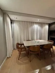 Apartamento na Praia Brava, 150m do mar - Cabeçudas