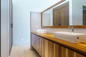 Uvita Breeze