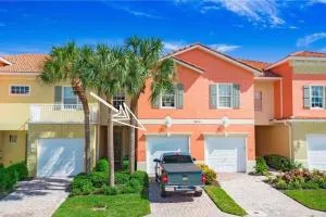 Beautiful Sail Harbour Gated Community & SUV Rental - Estero