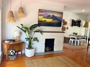 Saltwater Sunsets Seaside Haven with Ocean Views