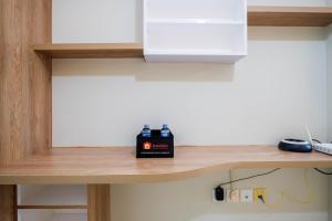 Comfort and Strategic Studio at Springlake Summarecon Bekasi Apartment By Travelio