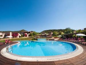 Sardinian-style apartment near beach img15