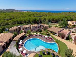 Sardinian-style apartment near beach img5