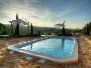 Scenic holiday home in Modigliana with fenced garden