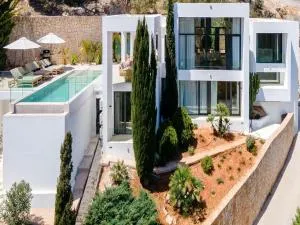Modern villa in Santa Eulalia - Roca Llisa