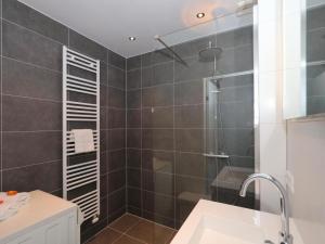 Spacious holiday home near forest