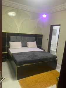 Chambre salon À louer au rond point brioche dorée ngor