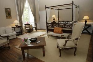 Hotels Domaine De Villeray : photos des chambres