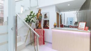 RedDoorz @ St. Catherine Residences Olongapo City