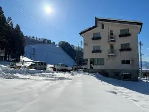 Nozawa-SF Pre Renovation - 南鱼沼市