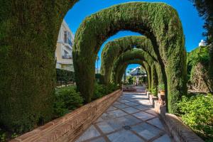 Calma House Aloha Gardens Marbella by VPS