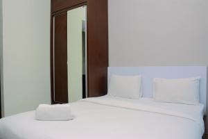 Modern and Comfy Studio at Grand Dhika City Apartment By Travelio