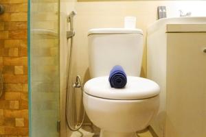 Modern Studio Apartment at Tanglin Tower Supermall Mansion By Travelio