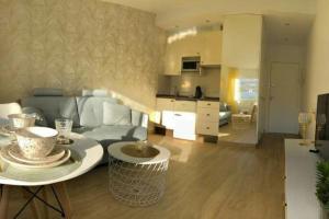 San Antonio Beach - Estudio en la playa de la Carihuela