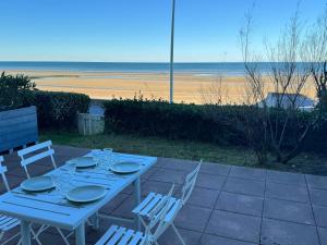 Appartement 3 pièces avec accès direct plage et WiFi - FR-1-487-377