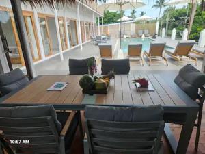 8 Bedroom Monkey Villa 101