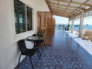 Tanatcha Seaview Kohlarn