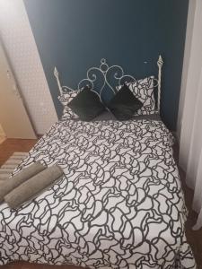 B&B / Chambres d'hotes Une chambre Salle de bain Wi-Fi : photos des chambres