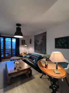 Appartements Appartement spacieux et lumineux : photos des chambres