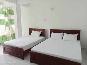 The Kingdom Gate Hotel