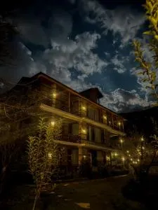 Selah In Hills - Bashist