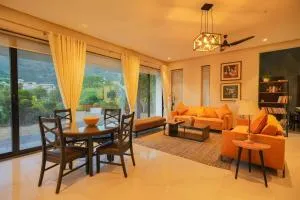 Exclusive 5-Bedroom Escape with Pool & Garden in Margalla - Wāh