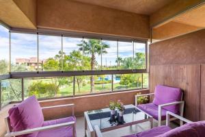 Stunning Prestigia Escape Poolside Views