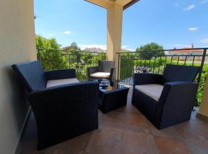 Exquisite and Stylish Apartment Krk with Balcony