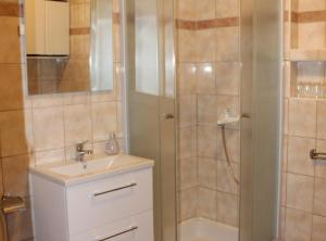 Serene Sea View Krk Apartment with Balcony