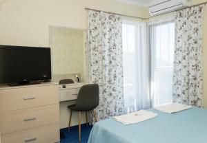 Balchik Sea View Escape 5BR Luxury with Hot Tub & Free Parking