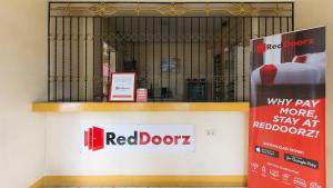 RedDoorz @ Golden Victory Hotel Mabalacat Pampanga