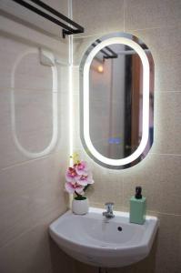 Unit 102 - Your Cozy Batangas Retreat