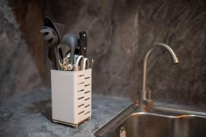 Unit 102 - Your Cozy Batangas Retreat