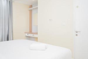 Fully Furnished with Comfortable Design 1BR Apartment Silkwood Residences By Travelio