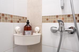 Appartements Le Petit Enclos - Appt climatise parking prive : photos des chambres
