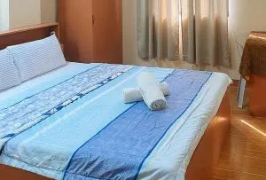 RedDoorz at La Briana Guest House Santa Fe, Bantayan Cebu - Banban