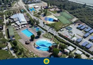 Club del Sole Spina Family Collection - ليدو دي سبينا