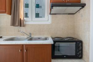 Katerina Irida Kythnos