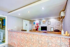 Grand Hills Hotel Near Ketapang Banyuwangi Mitra RedDoorz