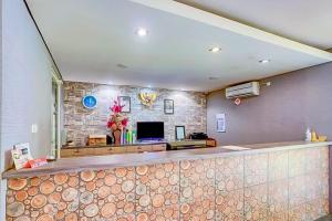 Grand Hills Hotel Near Ketapang Banyuwangi Mitra RedDoorz