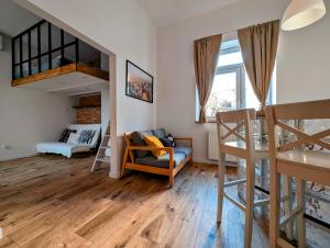 Dąbrowskiego 15 by Homeprime