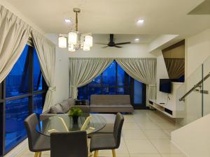 M City 2 DUPLEX BEDROOM KLCC