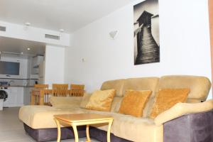 Inviting 2 bedroom apartment