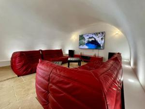 Villa dException avec Vue Panoramique et Piscine Chauffée