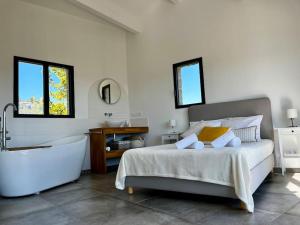 Villas Villa d-Exception avec Vue Panoramique et Piscine : photos des chambres